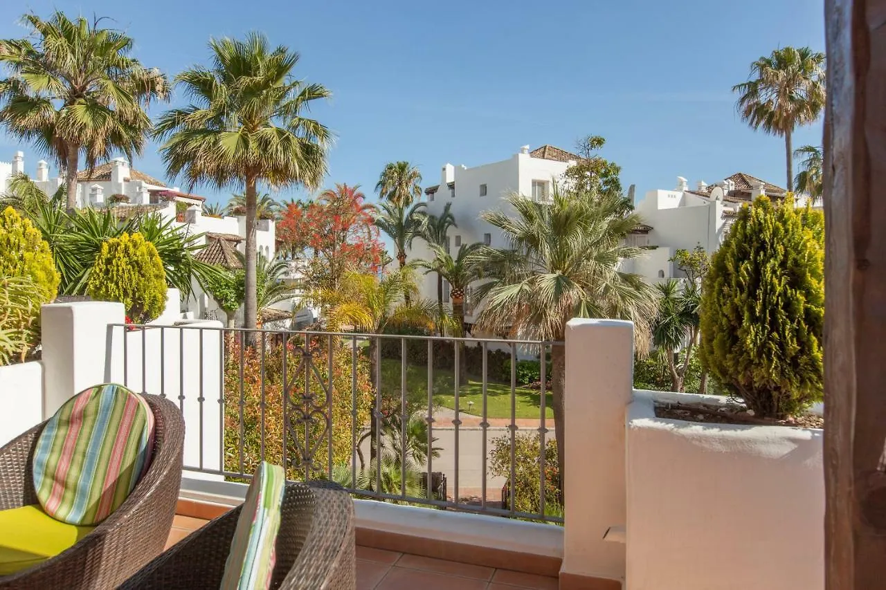 아파트 Hanami Alcazaba Beach Penthouse 에스테포나